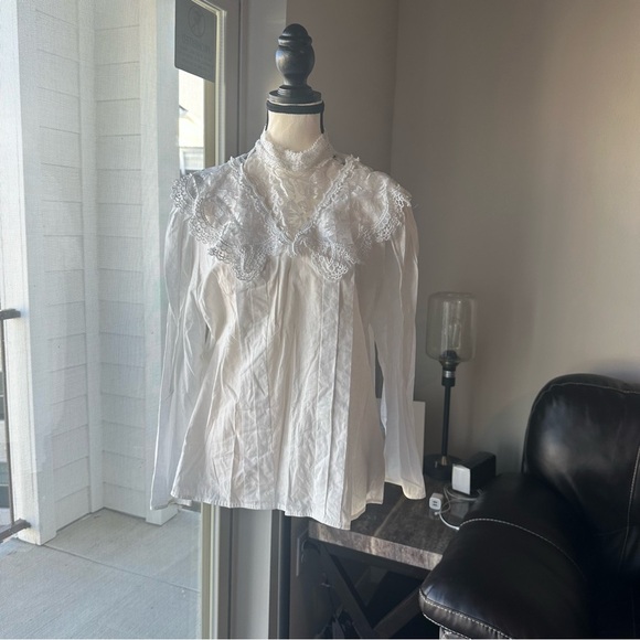 Handmade Irish Lace Woman’s‎ Blouse - Size Medium-Large - Made in Ireland - Picture 1 of 6